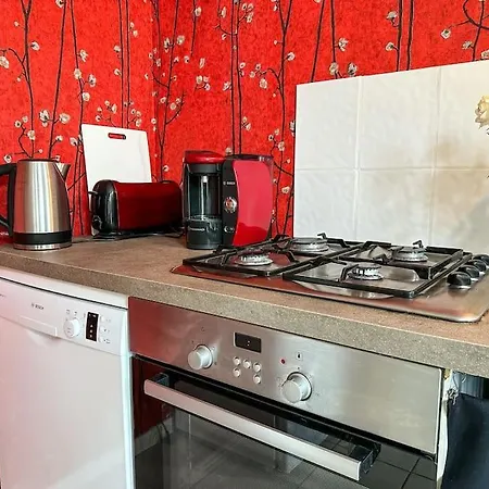 Chateau Le Bas Bleu, Maisons D'hotes Pour 20 Pers Holiday home *