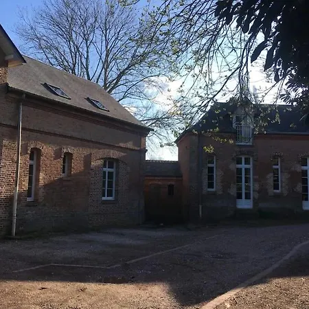 Chateau Le Bas Bleu, Maisons D'hotes Pour 20 Pers Holiday home Quesnoy-le-Montant